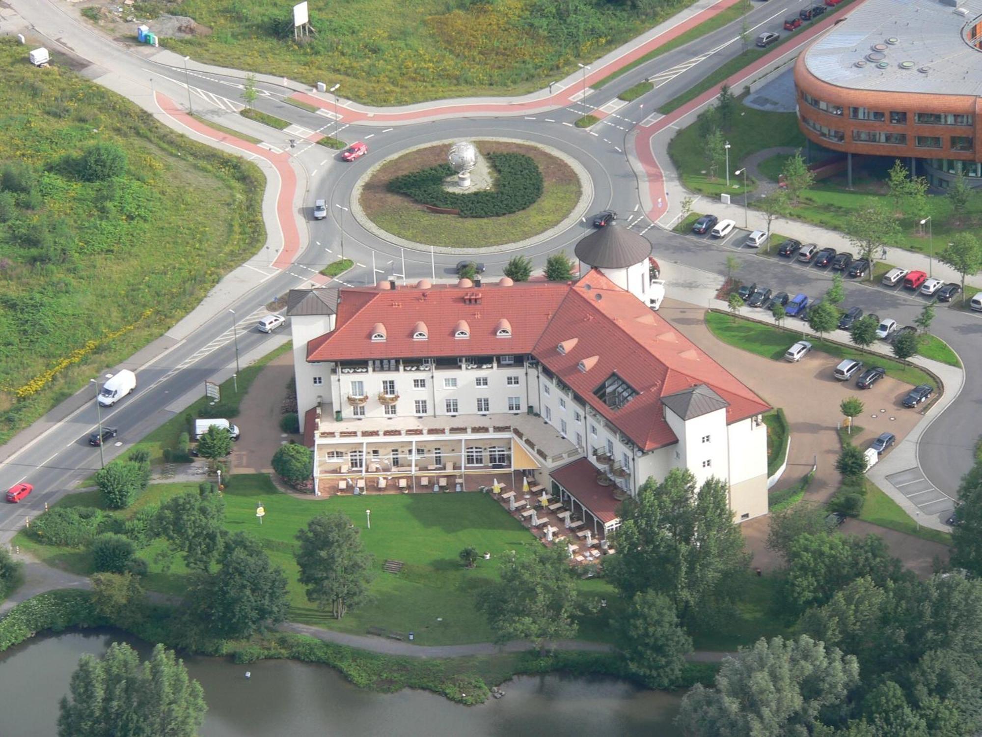 Hotel Landhaus Milser Duisburg Exterior foto